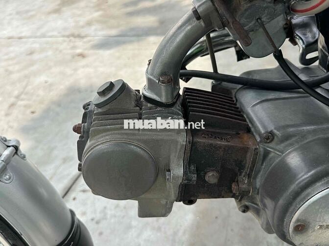 Honda CL50 màu Bạc