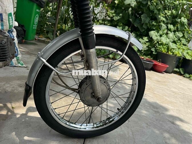 Honda CL50 màu Bạc