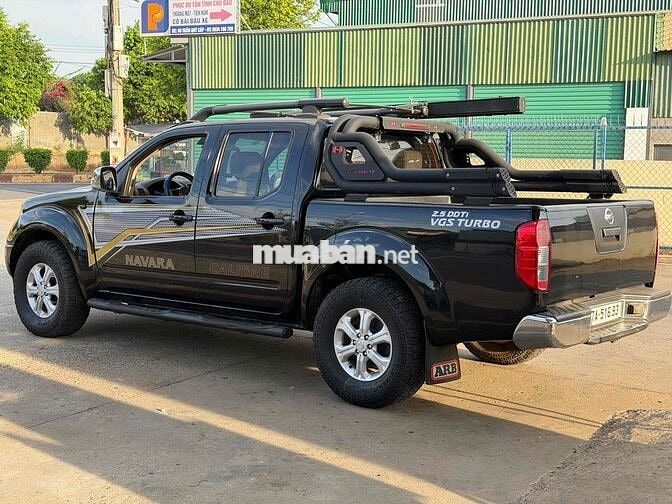 Nissan Navara XE 2012 tự động 4x4 2.5TD