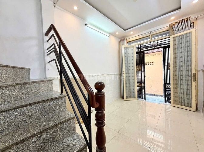 Nhà hẻm 3m Trần quang khải ,Q1, 3,2x13m(40m2),trệt 3 lầu(8pn), 7,8tỷtl