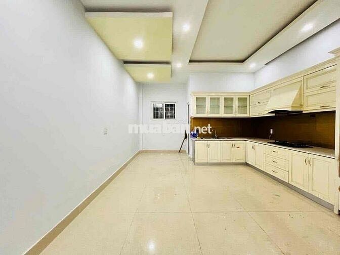 Cho Thuê Nhà Phố Ngay Chung Cư Picity tX13 DT 250m2 1Trệt 3Lầu 4Pn 5Wc