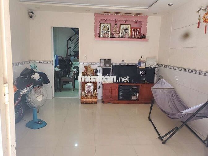 Nhà bán đường C7 - Phạm Hùng - Kế q8
