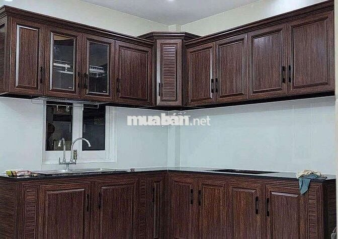 Nguyễn Trãi Q1. 56m2 4 lầu. 6pn giá chỉ 26tr