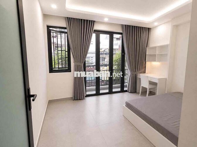 MẶT TIỀN 4 TẦNG HIỆN ĐẠI NGANG LỚN 4,4M KHU BÀU CÁT - NGÃ 4 BẢY HIỀN .
