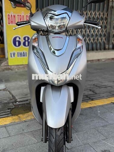 Honda Lead 4val màu Bạc biển 43