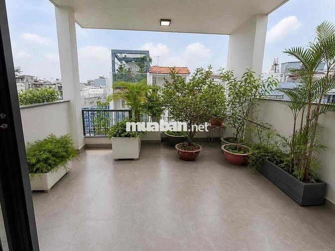 MẶT TIỀN 4 TẦNG HIỆN ĐẠI NGANG LỚN 4,4M KHU BÀU CÁT - NGÃ 4 BẢY HIỀN .