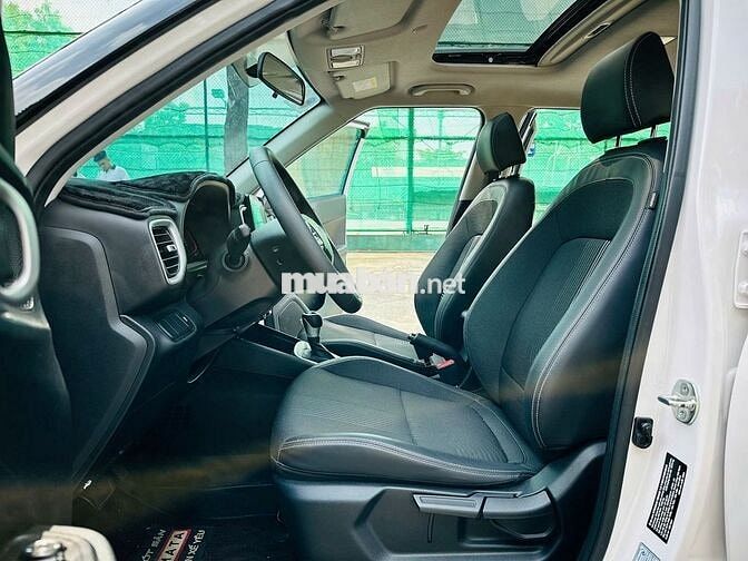 Hyundai Venue 2024 Đặc Biệt 18000 km