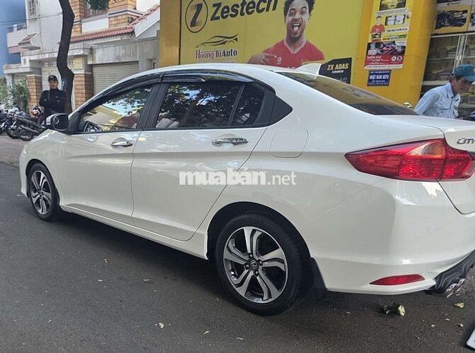 Honda City model 2016 Trắng Tự động