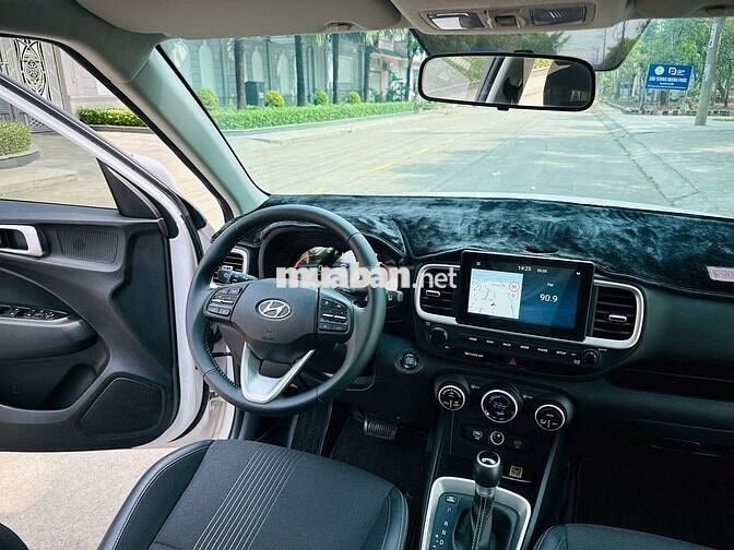 Hyundai Venue 2024 Đặc Biệt 18000 km