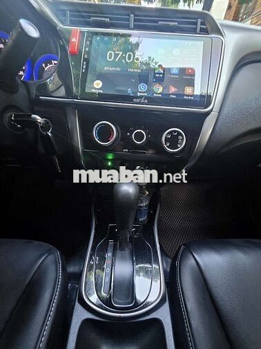 Honda City model 2016 Trắng Tự động