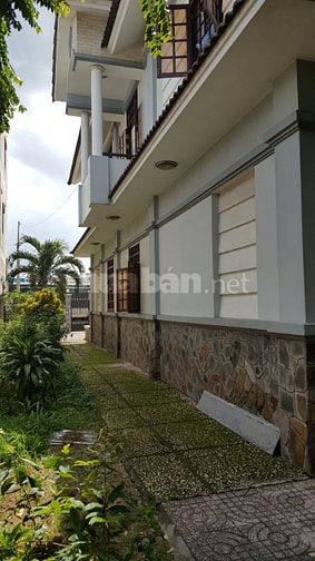 Bán gấp biệt thự phố 535.5m² trung tâm Mỹ Tho tài sản hiếm cho nhà đầu