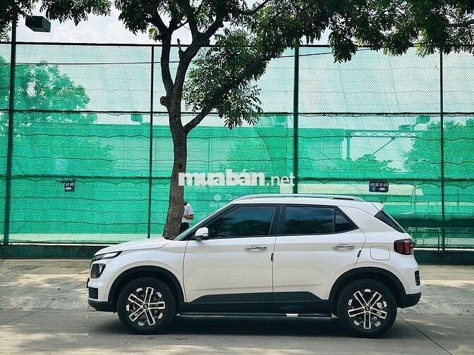 Hyundai Venue 2024 Đặc Biệt 18000 km