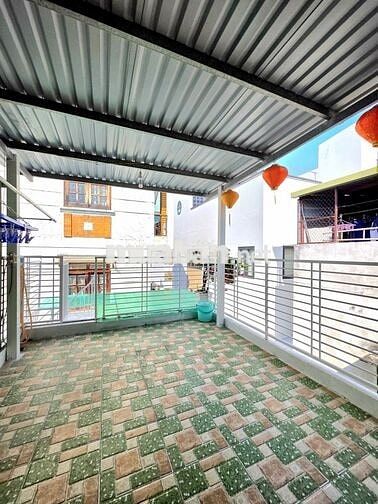 BÁN NHÀ ĐỐI DIỆN CHỢ PHẠM VĂN HAI TÂN BÌNH