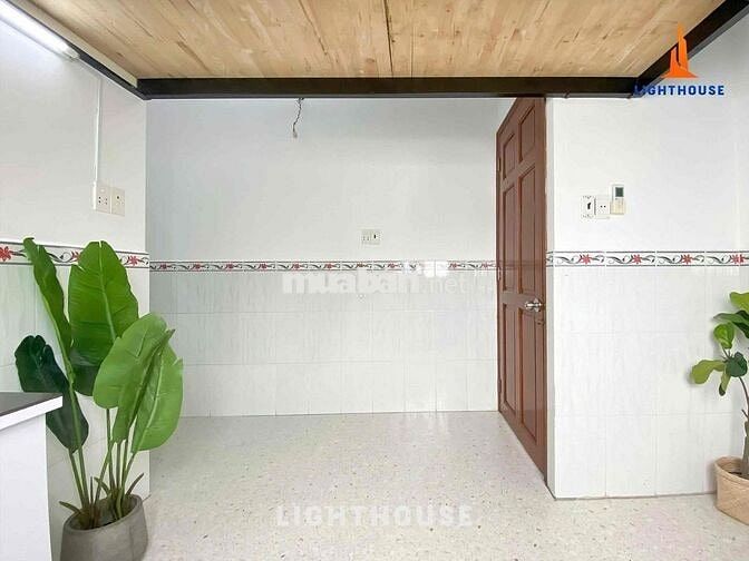 Duplex giá rẻ - cs trời sát cầu Chữ Y, thuận tiện sang Q5 Q10 Q1