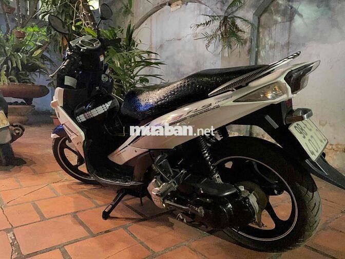 Yamaha Nouvo 6 FI 2016 Trắng xanh