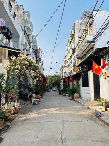 BÁN ĐẤT ĐẸP PHƯỚC KIỂNG  ĐƯỜNG 6M  GIÁ 5,7 TỶ TL