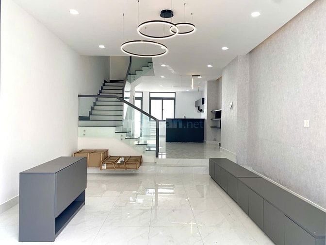 MẶT TIỀN ĐƯỜNG 10M, VỈA HÈ 3M TRỊNH QUANG NGHỊ QUẬN 8 - 100M2 (5*20) 