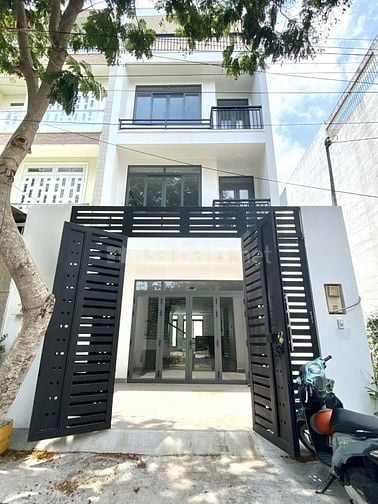 MẶT TIỀN ĐƯỜNG 10M, VỈA HÈ 3M TRỊNH QUANG NGHỊ QUẬN 8 - 100M2 (5*20) 
