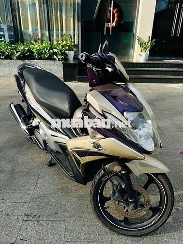 Yamaha Nouvo 5 màu Tím