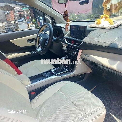 Toyota Veloz 2022 Cao cấp Trắng