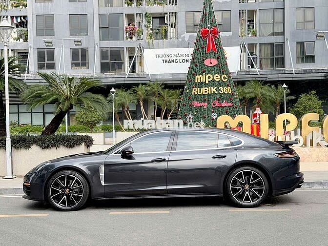 Porsche Panamera 4 Executive 2021