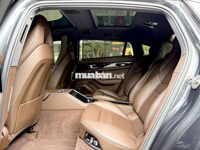 Porsche Panamera 4 Executive 2021