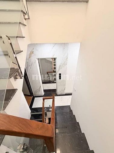 Bán nhà phố Tô Vĩnh Diện, Thanh Xuân 55m, 5 tầng, mt 4.8m. Giá: 18.9 