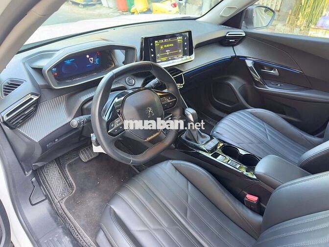Peugeot 2008 GT Line 2022