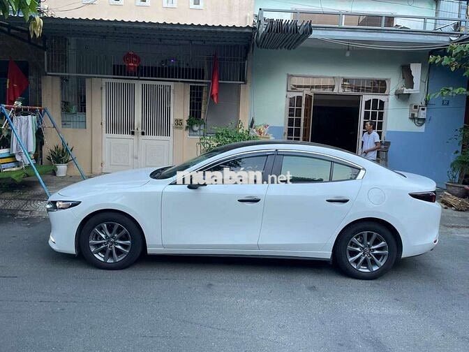 Mazda 3 Deluxe 2022 Trắng 49.000km