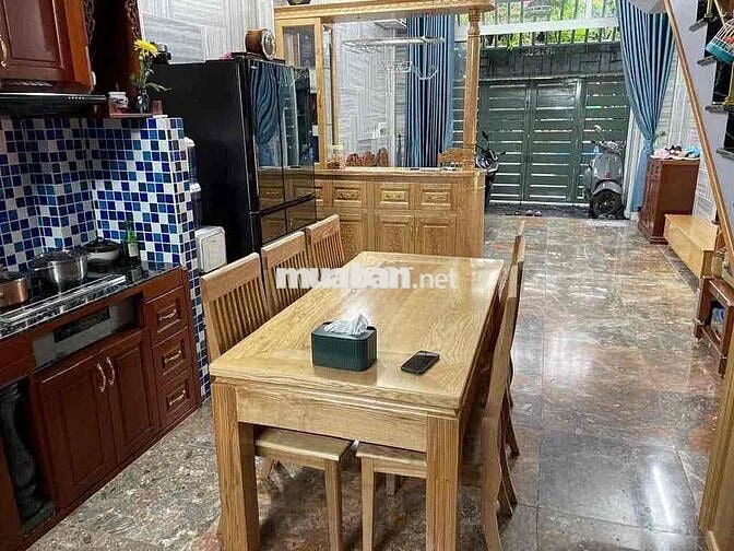 Cho thuê nhà nguyên căn HXH, 4PN