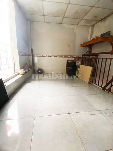 Bán nhà 1 sẹc cách đường huỳnh tấn phát 10m
