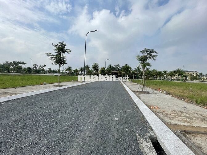  ĐẤT NỀN NGAY TT HÀNH CHÍNH THỦ THỪA