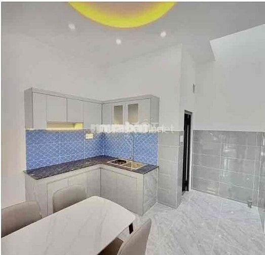 Hẻm 5m THẠCH LAM & Thoại Ngọc Hầu, 4 x 18m, 2 Tấm, 3 Phòng Ngủ, 3 WC