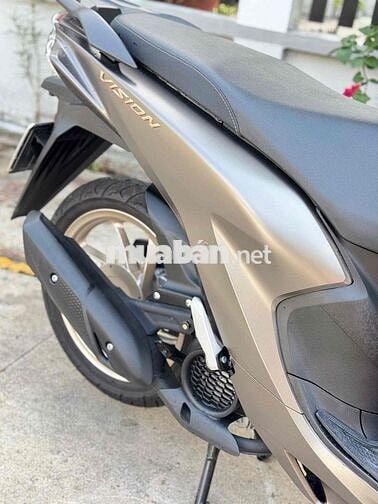 Honda Vision 2025 Smartkey Nâu