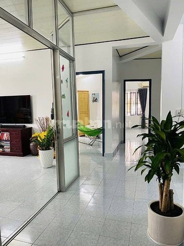 CH542 Bán căn góc tầng 5 chung cư Chợ Đầm ngay trung tâm Nha Trang