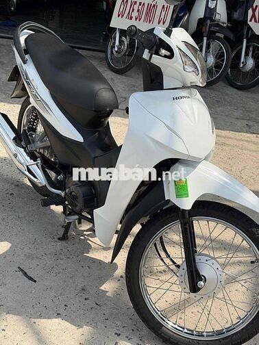 Honda Wave màu Trắng