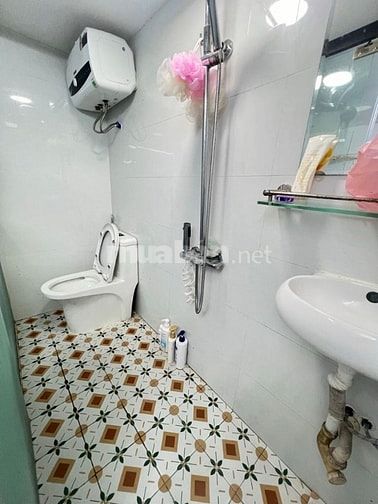 BÁN NHÀ TT TẦNG 1 TÂN MAI, NGÕ THÔNG ,2 NGỦ ,2 WC, SỔ RIÊNG GIÁ 2,6 TỶ