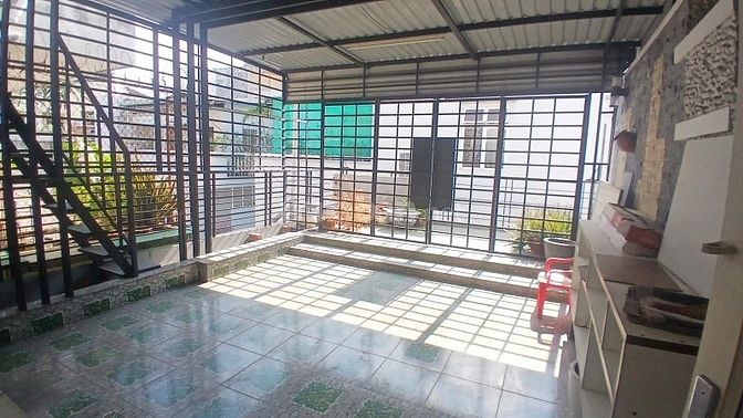 HXH 6M CỘNG HÒA, P4, TB. DT 73M², 3 TẦNG, GIÁ 12 TỶ TL, DÂN TRÍ CAO.