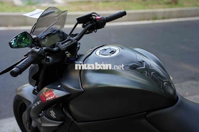 ✅🈯️Suzuki GSX-S1000 chỉ 1xx qá ngon rẻ bổ