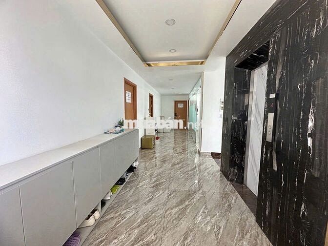 CHÍNH CHỦ CHO THUÊ TÒA NHÀ VĂN PHÒNG CĂN GÓC– VẠN PHÚC CITY