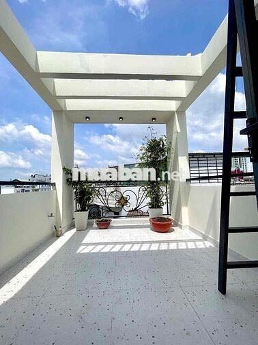 Nhà mới Lê Quang Định- Nguyên Hồng 5 Tầng, 4 Phòng, Tặng hết nội thất