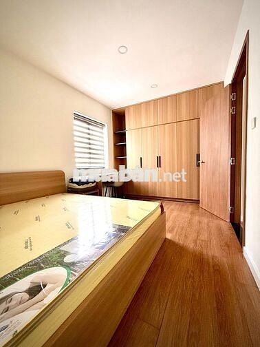 Cần cho thuê nhà nguyên căn đầy đủ nội thất, cam kết nhà mới 100%