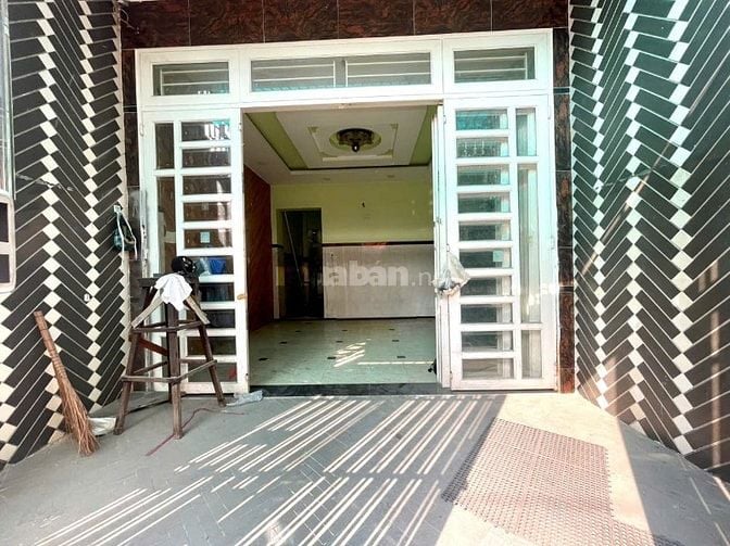 Bán nhà hẻm xe hơi Trường Chinh quận 12, ngay gần cầu Tham Lương