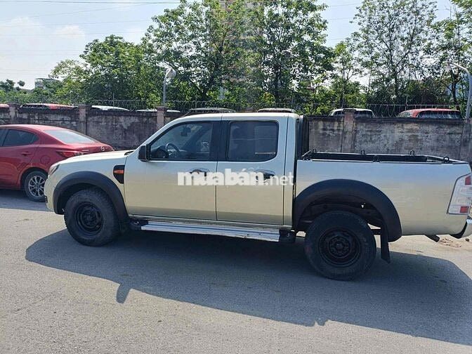 Ford Ranger Vàng cát 2011 MT 1 cầu