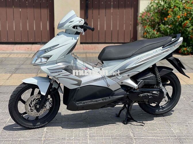 Honda Air Blade Fi 2010 Trắng