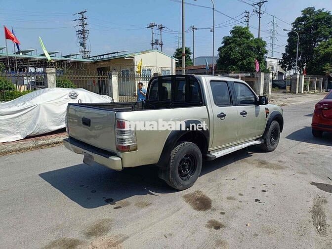 Ford Ranger Vàng cát 2011 MT 1 cầu