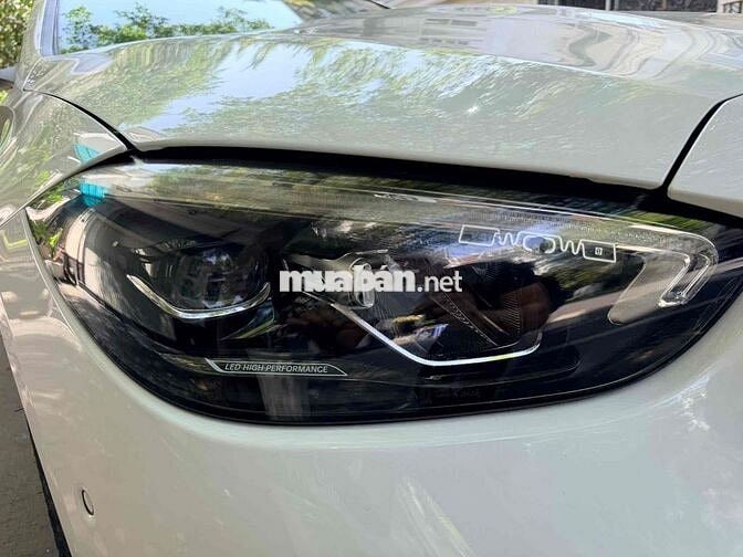Mercedes-Benz C200 Plus 2023 5.000 km Trắng