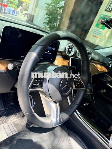 Mercedes-Benz C200 Plus 2023 5.000 km Trắng