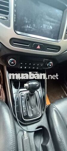 KIA RONDO 1.7 AT FULL CAO CẤP