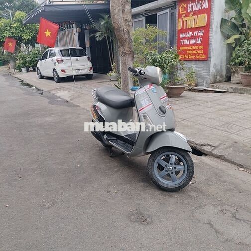 Bán xe Piaggio Vespa LX Xám